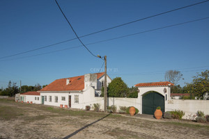 Dom na sprzedaż 966m2 Leiria Marinha Grande - zdjęcie 1