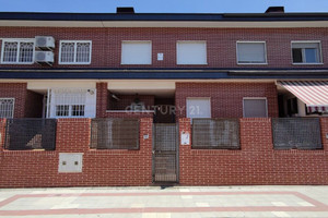 Dom na sprzedaż 215m2 Madryt - zdjęcie 1