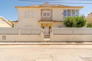 Dom na sprzedaż 190m2 Setbal Almada - zdjęcie 1
