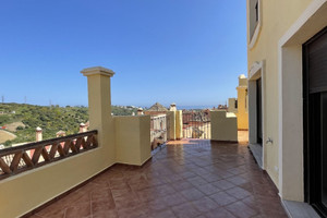 Mieszkanie na sprzedaż 250m2 Andaluzja Estepona Golf - zdjęcie 1