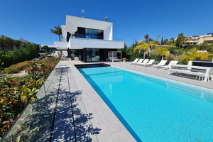 Dom na sprzedaż 571m2 Andaluzja Malaga Marbella Estepona, New Golden Mile - zdjęcie 1