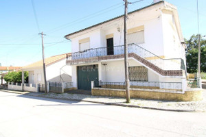 Dom na sprzedaż 118m2 Santarm Torres Novas - zdjęcie 1