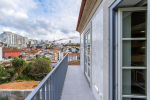 Mieszkanie na sprzedaż 50m2 Porto Vila Nova de Gaia - zdjęcie 3