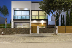 Dom na sprzedaż 257m2 Faro Olhao - zdjęcie 1