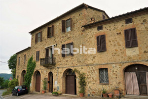 Dom na sprzedaż 190m2 Toskania Siena Loc. Fontazzi - zdjęcie 1
