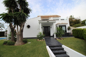 Dom na sprzedaż 233m2 Andaluzja Calahonda - zdjęcie 1