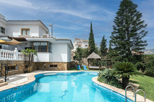 Dom na sprzedaż 750m2 Andaluzja Malaga Benalmadena - zdjęcie 1