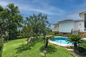 Dom na sprzedaż 750m2 Andaluzja Malaga Benalmadena - zdjęcie 3