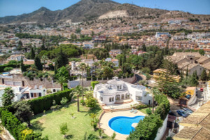 Dom na sprzedaż 454m2 Andaluzja Malaga Benalmadena - zdjęcie 1