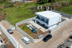 Dom na sprzedaż 139m2 Madera Calheta (Madeira) - zdjęcie 1