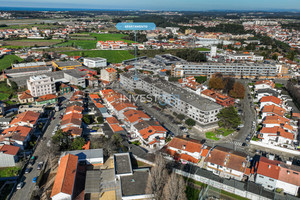 Mieszkanie na sprzedaż 80m2 Porto Maia - zdjęcie 1