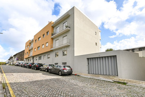 Mieszkanie na sprzedaż 94m2 Porto Porto - zdjęcie 1
