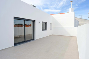 Dom na sprzedaż 206m2 Leiria Bombarral - zdjęcie 1