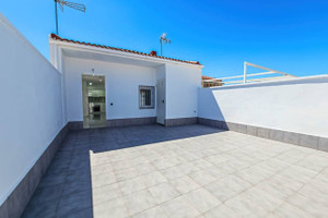 Dom na sprzedaż 50m2 Walencja Alicante Torrevieja RAFAEL GUERRA GUERRITA   - zdjęcie 2