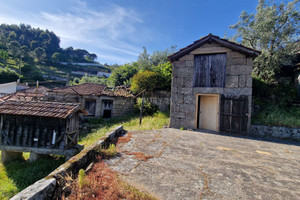 Dom na sprzedaż 178m2 Porto Marco de Canaveses - zdjęcie 1