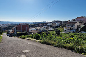 Działka na sprzedaż Dystrykt Lizboński Odivelas - zdjęcie 1