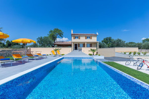Dom na sprzedaż 180m2 Istarska Pula - Vodnjan - Medulin - zdjęcie 1