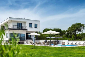 Dom na sprzedaż 570m2 Istarska Pula - Vodnjan - Medulin - zdjęcie 2