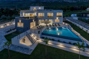 Dom na sprzedaż 350m2 Splicko-Dalmatyński Split - zdjęcie 1