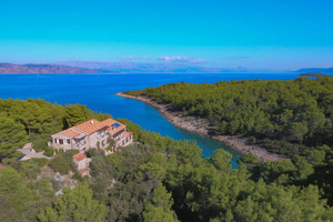 Dom na sprzedaż 600m2 Splicko-Dalmatyński Otok Hvar - zdjęcie 1