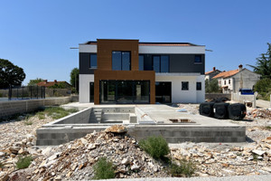 Dom na sprzedaż 215m2 Orbanići - zdjęcie 1