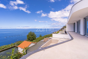 Dom na sprzedaż 248m2 Madera Calheta (Madeira) - zdjęcie 1