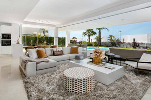 Dom na sprzedaż 250m2 Andaluzja Malaga G47X+63, 29603 Marbella, Málaga, Spain - zdjęcie 3