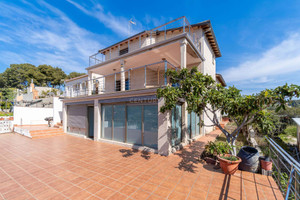 Dom na sprzedaż 215m2 Katalonia Tarragona - zdjęcie 2