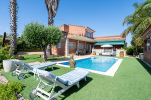 Dom na sprzedaż 257m2 Katalonia Tarragona - zdjęcie 1