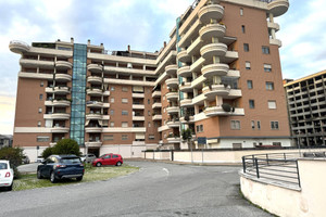 Mieszkanie na sprzedaż 62m2 Via Di Acilia - zdjęcie 1
