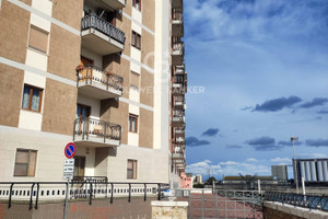 Mieszkanie na sprzedaż 140m2 Via Foggia, - zdjęcie 1