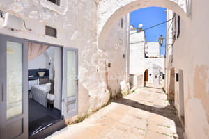Mieszkanie na sprzedaż 25m2 Via Bixio Continelli, - zdjęcie 1
