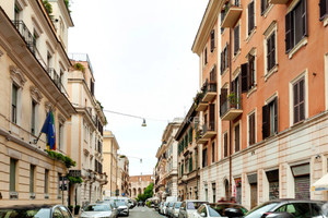 Mieszkanie na sprzedaż 137m2 Via Dei Santissimi Quattro - zdjęcie 1