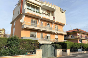 Mieszkanie na sprzedaż 90m2 Via Veio, - zdjęcie 1