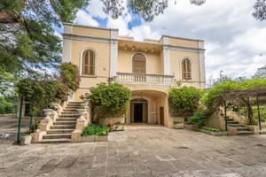 Dom na sprzedaż 425m2 Apulia (Puglia) Bari Via Giovanni Gentile, - zdjęcie 1
