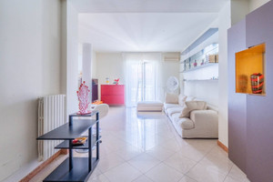 Mieszkanie na sprzedaż 116m2 Apulia (Puglia) Bari Via Giovanni Amendola, - zdjęcie 1
