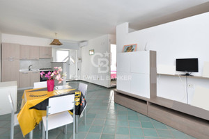 Mieszkanie na sprzedaż 120m2 Via Viareggio - zdjęcie 1