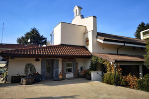 Dom na sprzedaż 292m2 Piemont Torino Via Luigi Lavazza, - zdjęcie 1