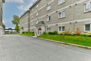 Mieszkanie na sprzedaż 125m2 1302 Rue Notre-Dame, Repentigny, QC J5Y3X1, CA - zdjęcie 1