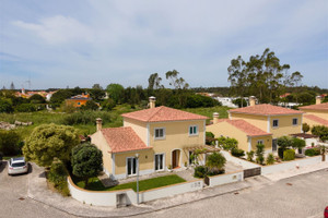 Dom na sprzedaż 170m2 Dystrykt Lizboński Lourinha - zdjęcie 1