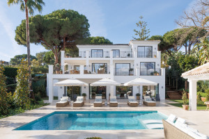 Dom na sprzedaż 575m2 Andaluzja Malaga - zdjęcie 2