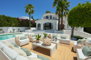 Dom na sprzedaż 401m2 Andaluzja Malaga - zdjęcie 1