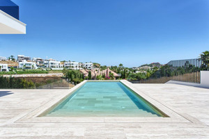 Dom na sprzedaż 728m2 Andaluzja Malaga - zdjęcie 2