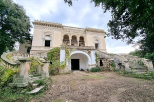 Dom na sprzedaż 1170m2 Apulia (Puglia) Lecce - zdjęcie 2