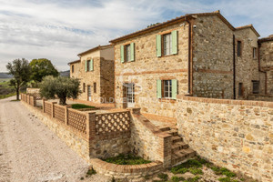 Dom na sprzedaż 400m2 Contrada della Montagna,Snc - zdjęcie 3