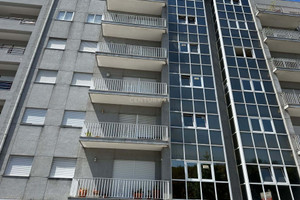 Mieszkanie na sprzedaż 79m2 Porto Penafiel - zdjęcie 1