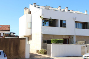 Dom na sprzedaż 181m2 Porto Matosinhos - zdjęcie 1