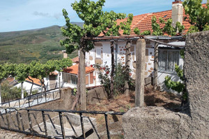 Dom na sprzedaż 147m2 Castelo Branco Covilha - zdjęcie 1