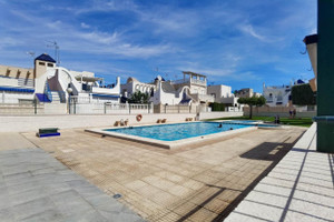 Dom na sprzedaż 62m2 Walencja Alicante Torrevieja - zdjęcie 1