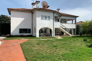 Dom do wynajęcia 559m2 Braga Vila Nova de Famalicao Gavião - zdjęcie 1